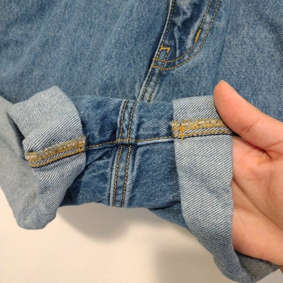 π«SOLD Wild Fable - Happy Embroidery Highest Rise Mom Shorts - Picture 6 of 13